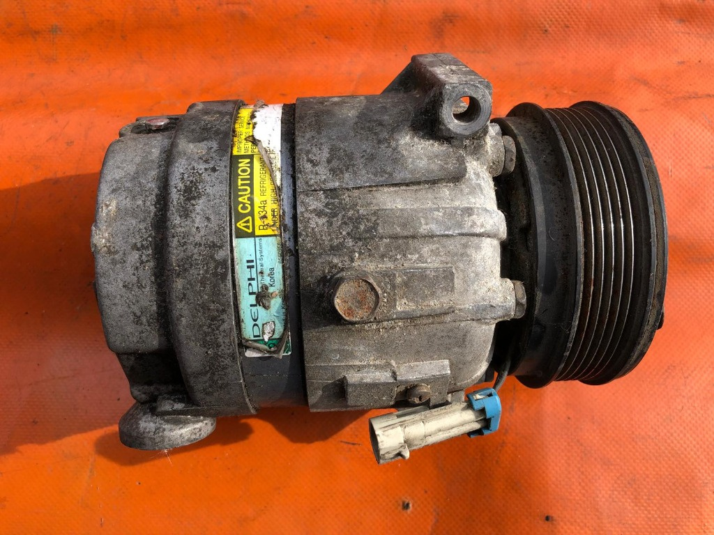 Compresor climă Opel Vectra B 1.8 benzină cod 24427890/7890QN