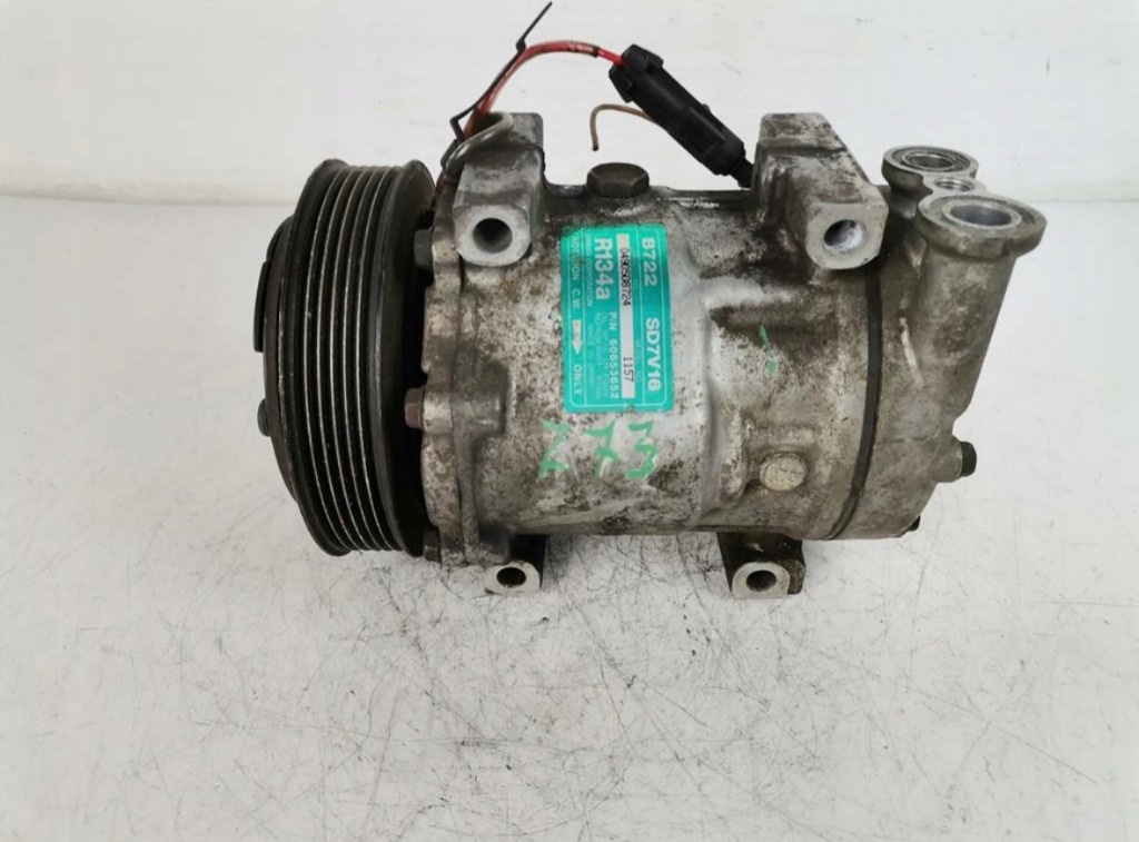 Compresor clima 1.9 jtd cod 60653652 Alfa Romeo fabricatie 1997-2010
