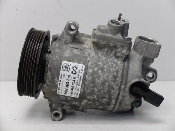 Compresor clima 5N0820803E VW Beetle 2.0 TDI an fab. 2011 - 2018
