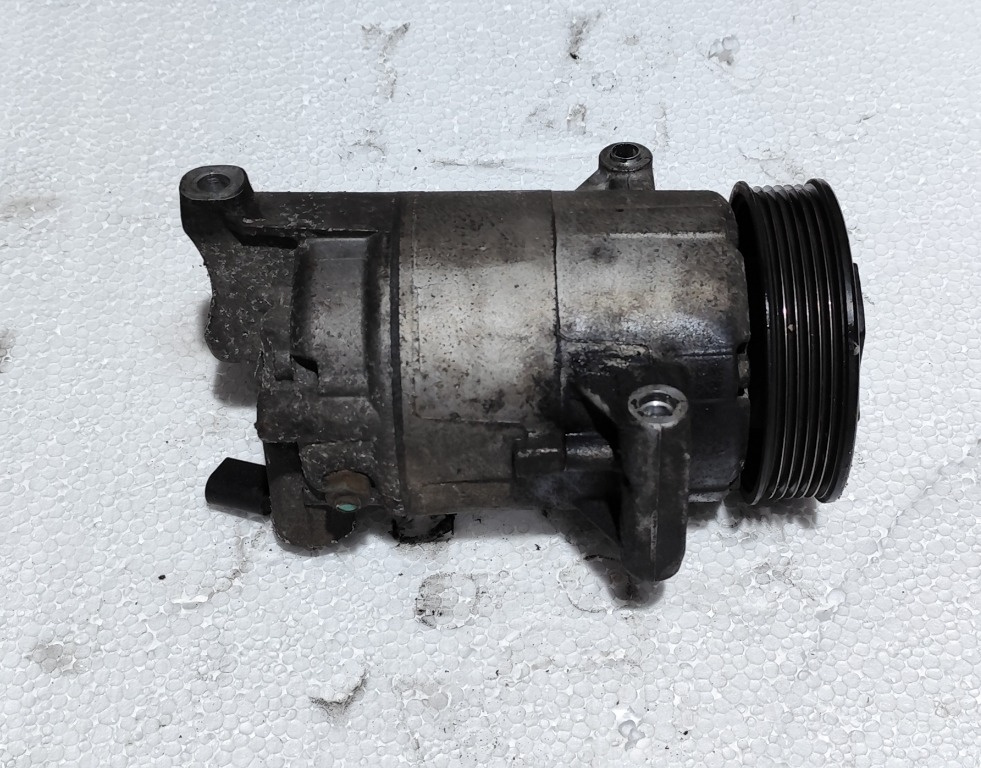 Compresor clima 5Q0820803D, Skoda Rapid Spaceback 