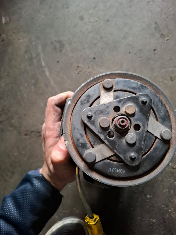 Compresor clima - 96 519 111 85 1350F 1328803661 Compresor peugeot citroen Peugeot 206