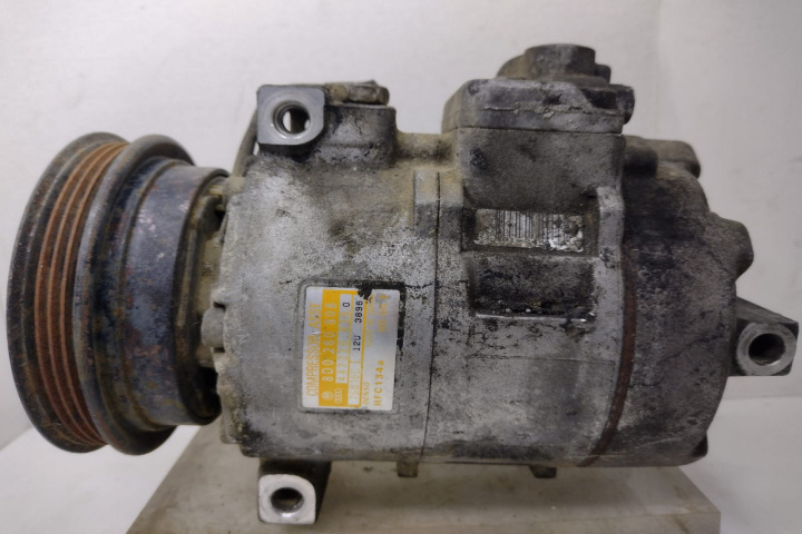 Compresor Clima AC 1.9 tdi 8D0260808 Volkswagen VW Passat B5.5 [facelift] [2000 - 2005] Sedan 1.9 TDI MT (101 hp)