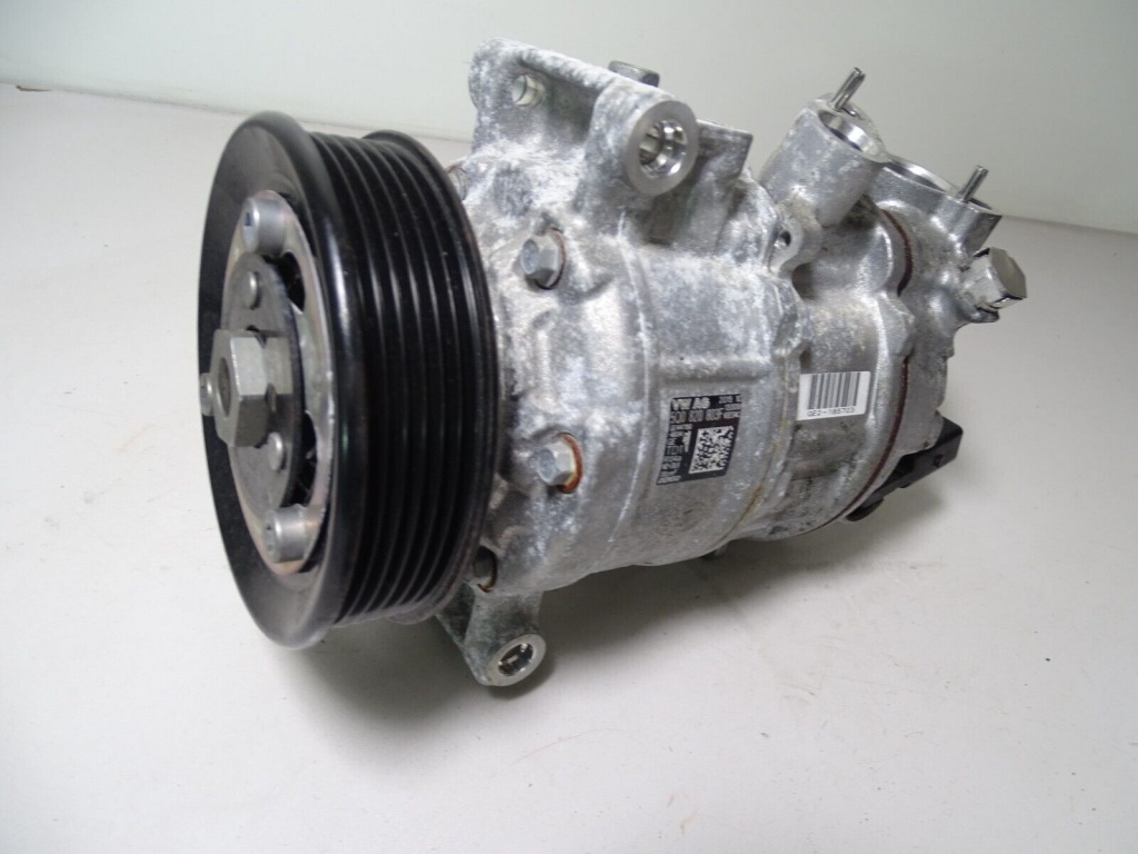 Compresor Clima AC Audi A3 2003/08-2007/09 8P1 1.6 FSI 85KW 115CP Cod 5Q0820803F