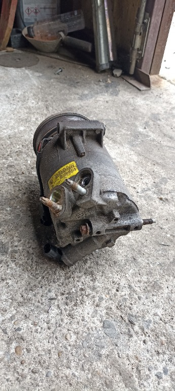 Compresor clima AC Ford Transit Connect 