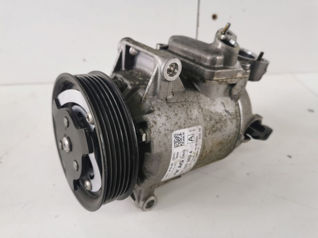 Compresor Clima AC VW EOS 2006/06-2008/05 1.6 FSI 85KW 115CP Cod 5N0820803A