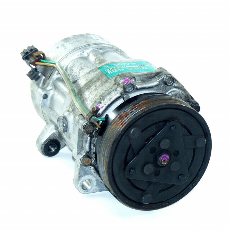 Compresor Clima AC VW Golf IV Variant 2000/02-2006/06 1.6 16V 77KW 105CP Cod 7M3820803