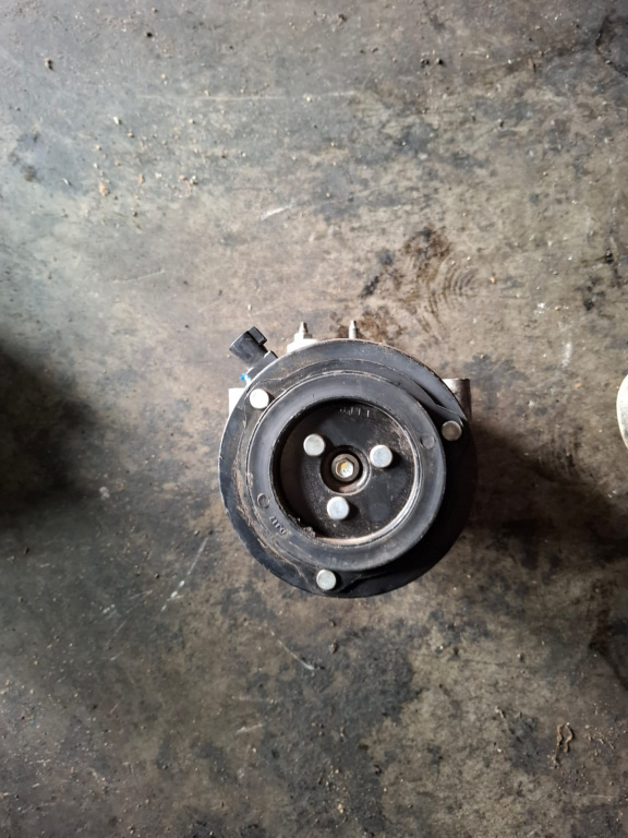 Compresor clima - AV11-19D629-BB FoMoCo 2016 108 Compresor Ford Focus