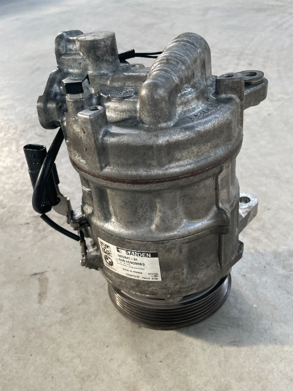 Compresor clima Bmw seria 5 G30, 6 G32, 7 G11 cod 6822847