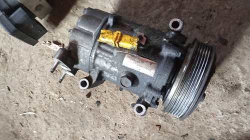 Compresor clima de peugeot 206 207 307 1