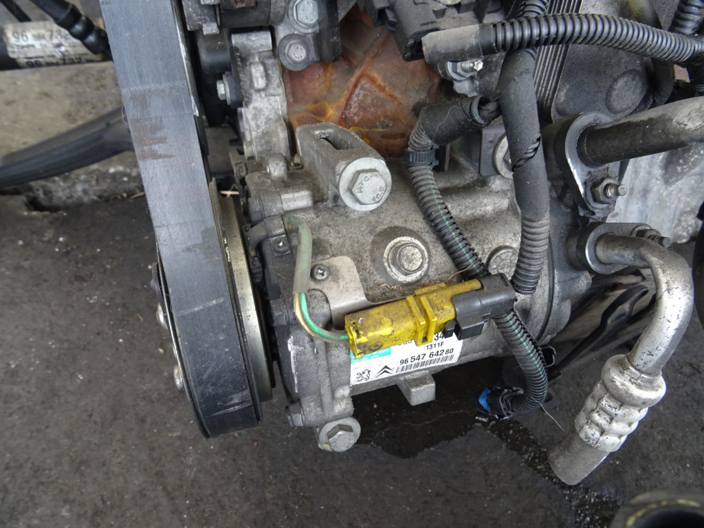 Compresor clima Peugeot Expert 2.0 HDI RHR 100 KW 136 CP din 2008