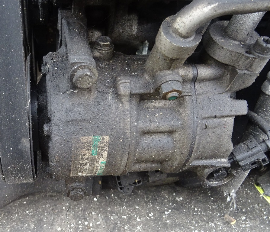 Compresor clima Skoda Octavia 2 1.6 TDI 105 CP CAYT E5 din 2012