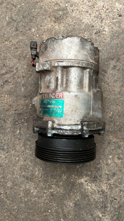 Compresor clima Vw Passat B4 1.8 benzina 1H0820803D