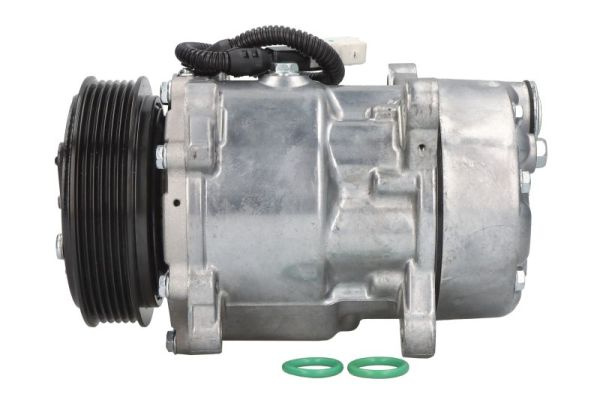 Compresor, climatizare THERMOTEC KTT090364 compatibil cu PEUGEOT 206 Van 1999 2000 2001 2002 2003 2004 2005 2006 2007