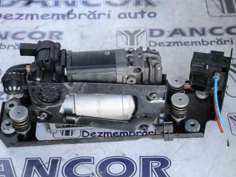 Compresor suspensie BMW F11 din 2011 cod 3720679446502 sau 24449710