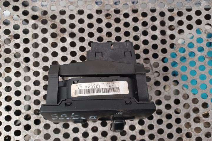 Comutator faruri 4M5T13A024LA Ford Focus 2 [2004 - 2008] Sedan 4-usi 1.6 TDCi MT (90 hp)