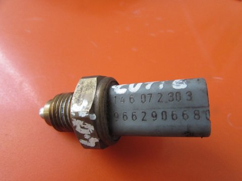 Comutator lumini frana Peugeot 407 cod: 9662906680