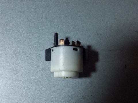 Comutator pornire VOLKSWAGEN BORA - OEM-SKODA: 4B0905849