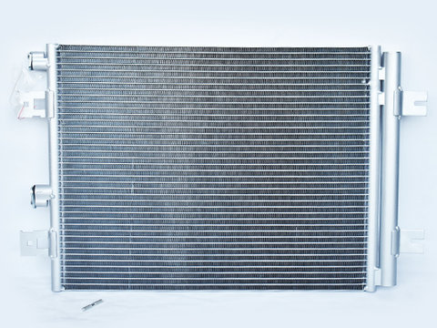 Condensator Dacia Duster 1.6 16V