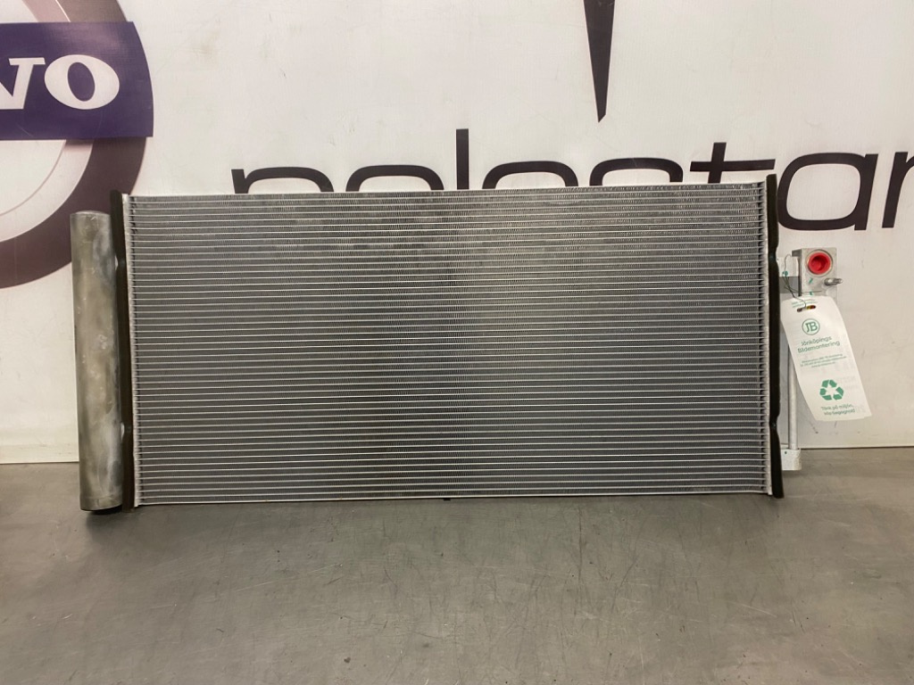 Condensator, radiator clima AC, Volvo c40, xc40, Polestar 2 2018> 31686549