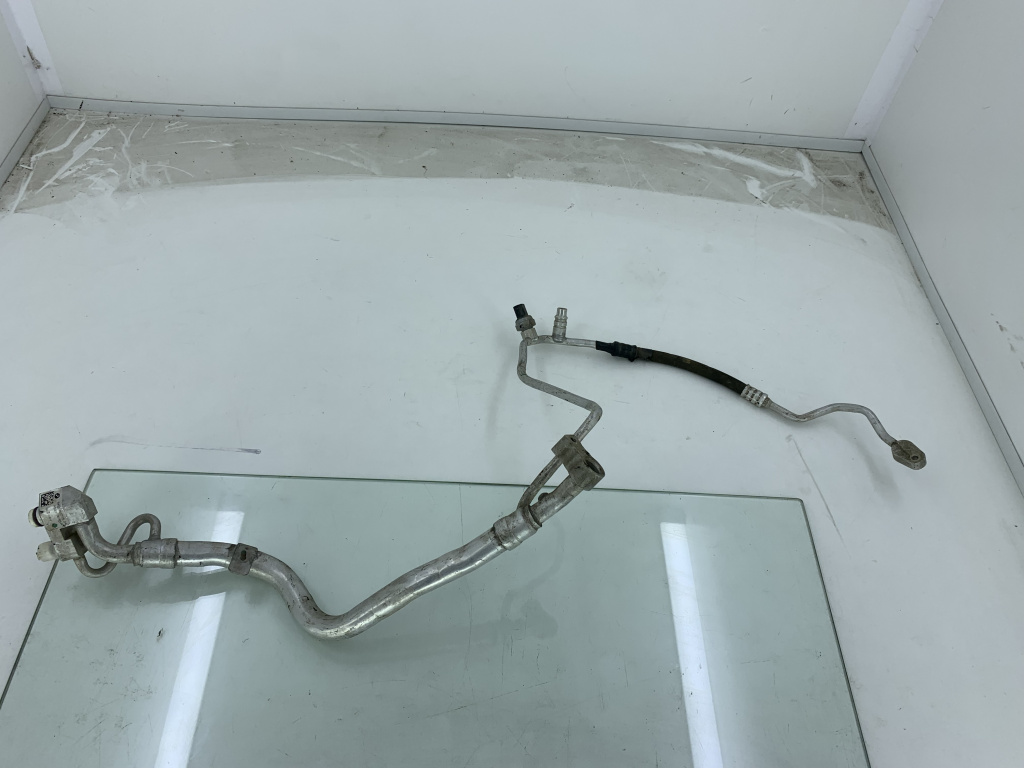 Conducta AC BMW SERIA 3 F30 N47D20C 2011-2016 9337126 DezP: 23558