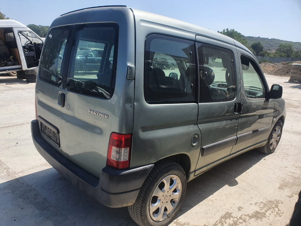 Conducta AC Peugeot Partner 2007 van 1.6