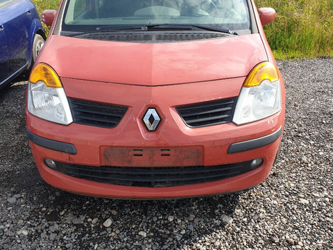 Conducta AC Renault Modus 2005 Hatchback 1.5 dci