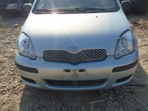 Conducta AC Toyota Yaris 2003 Hatchback 1.0