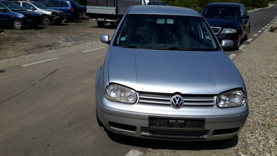 Conducta AC Volkswagen Golf 4 2001 hatchback 1.6