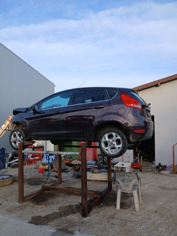 Conducta alimentare Ford fiesta 1.4 benzină 2009