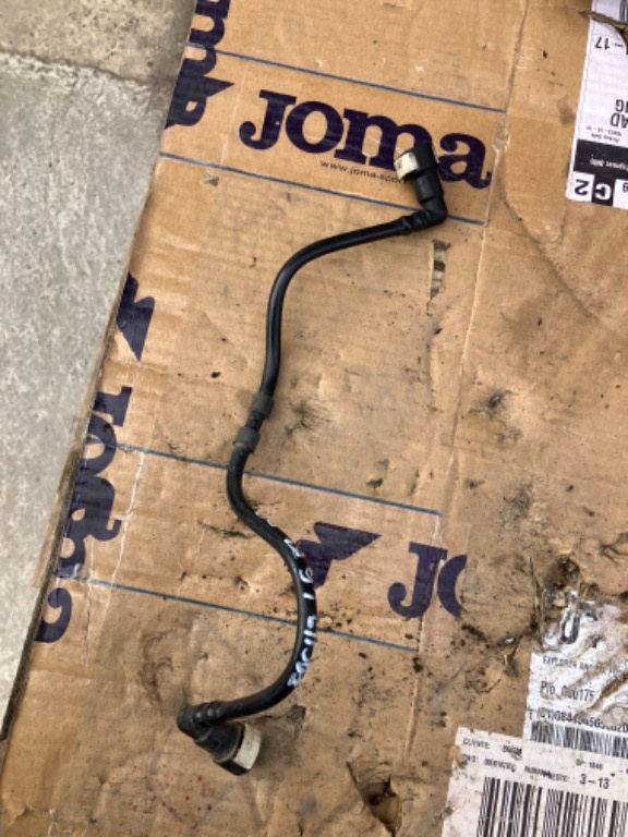 Conducta alimentare rampa injectoare Ford Focus 1.6 benzina 2008