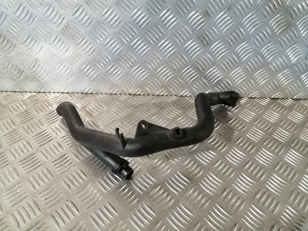 Conducta apa BMW X5 E53 3.0 D 306D1 2001 2002 2003