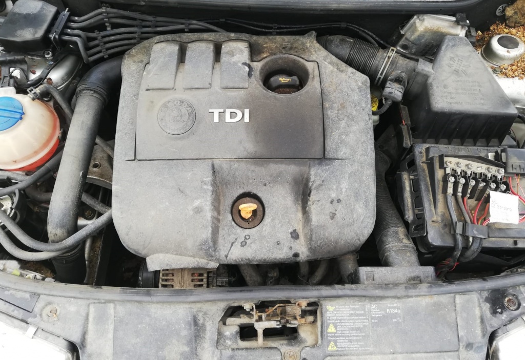 CONDUCTA / FURTUN SERVODIRECTIE SKODA FA
