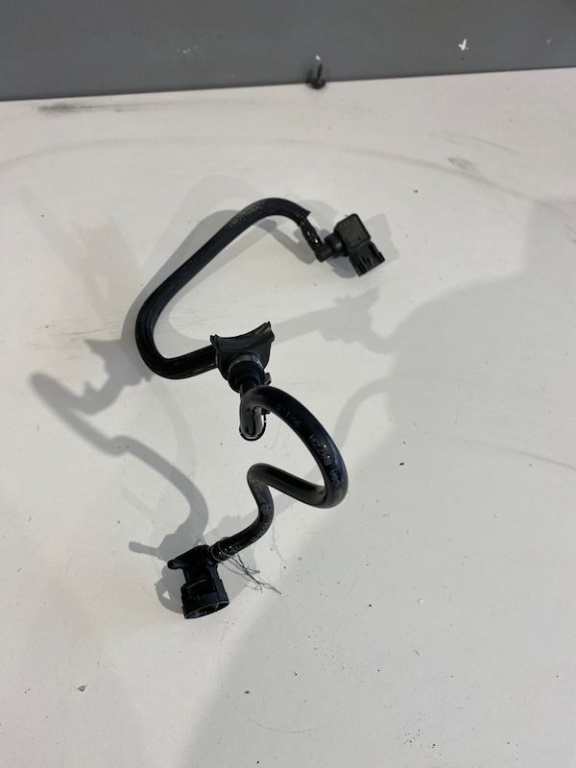 Conducta vacuum Volvo XC60 V60 2017 31340070