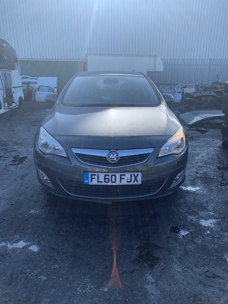Conducta AC Opel Astra J 2010 Hatchback 1.7CDTI A17DTR