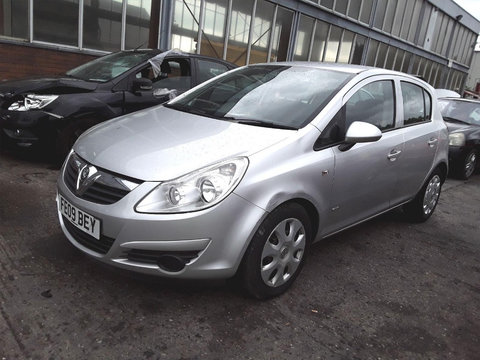 Conducta AC Opel Corsa D 2009 Hatchback 1.4 i