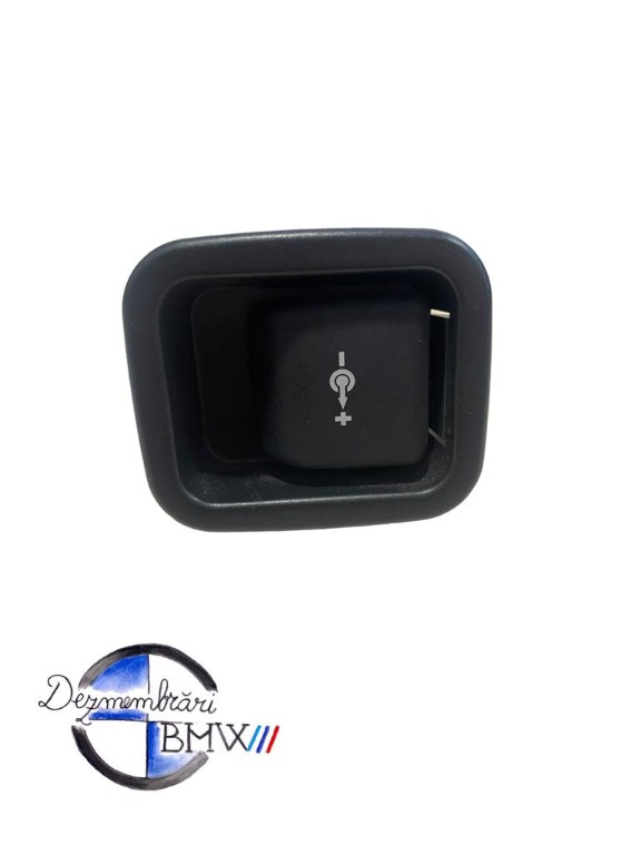 Conector auxiliar , priza, bricheta BMW F20,F30,F07,F10,F01,X2,X3,X4,X5,X6, COD 7143111
