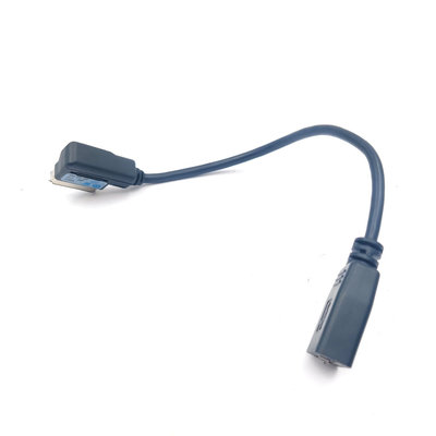 Conector Auxiliar USB VW PASSAT B7 2010 - 2014 Mot