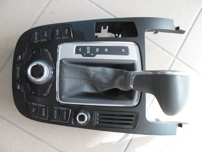 Consola Audi A4 B8 facelift