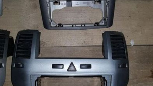 Consola bord ornament interior Opel Zafi