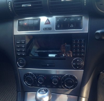 Consola centrală cu radio cd Mercedes c class w20