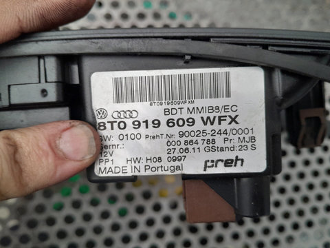 Consola centrala 8T0919609WFX Audi A4 B8/8K [2007 - 2011] wagon 5-usi 2.0 TDI MT (143 hp)