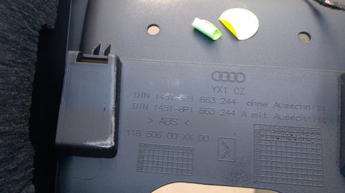 Consola centrala Audi A3 8P 2010 cu supo