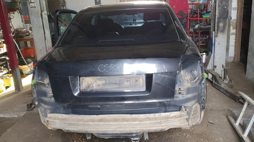 Consola centrala Audi A4 B6 2002 Limuzin