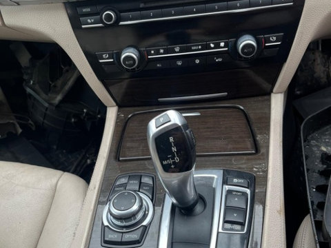Consola centrala BMW F01 2012 Sedan 3.0 diesel