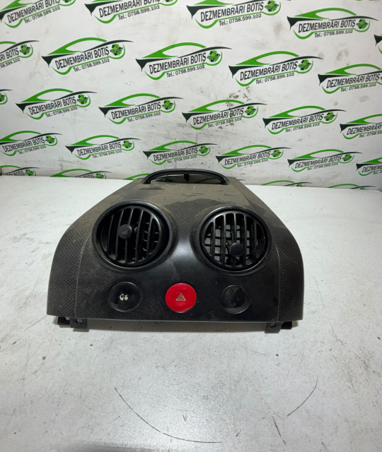 Consola centrala Chevrolet Kalos [2003 - 2008] Sedan 1.4 LPG MT (94 hp)