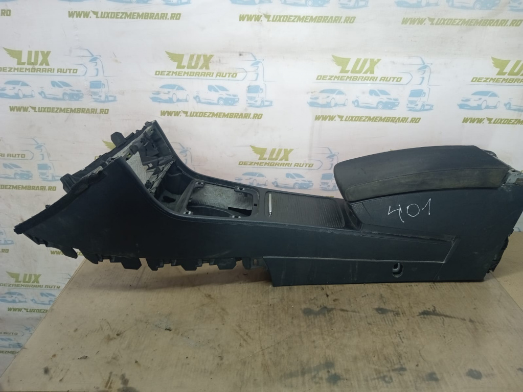 Consola centrala cotiera 3C0863319T Volkswagen VW Passat B6 [2005 - 2010]