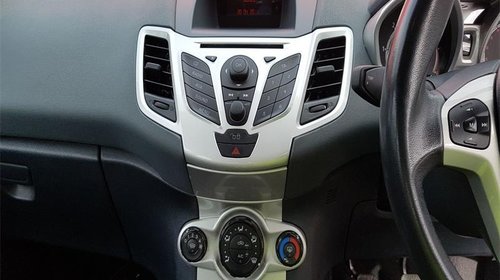 Consola centrala Ford Fiesta Mk6 2011 ha