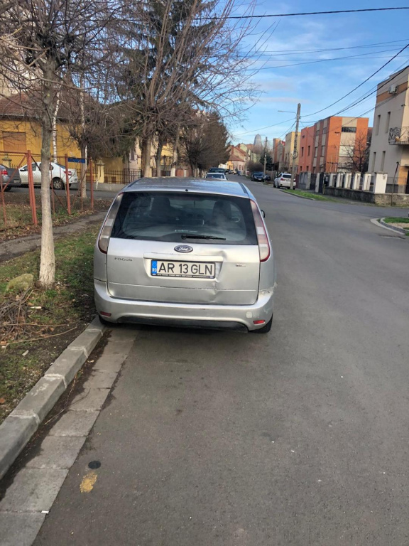 Consola centrala Ford Focus 2 2008 combi