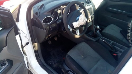 Consola centrala Ford Focus 2010 Hatchba