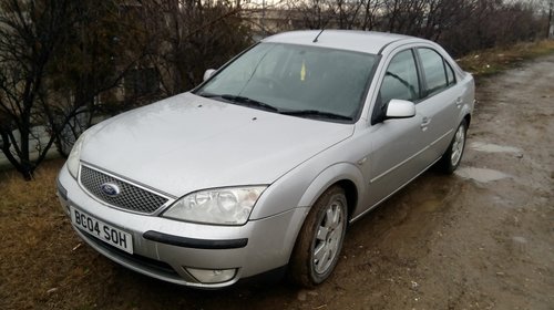 Consola centrala Ford Mondeo 2004 Hatchb